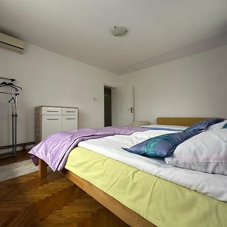 Pool Villa Sarajevo Saraievo Exterior foto