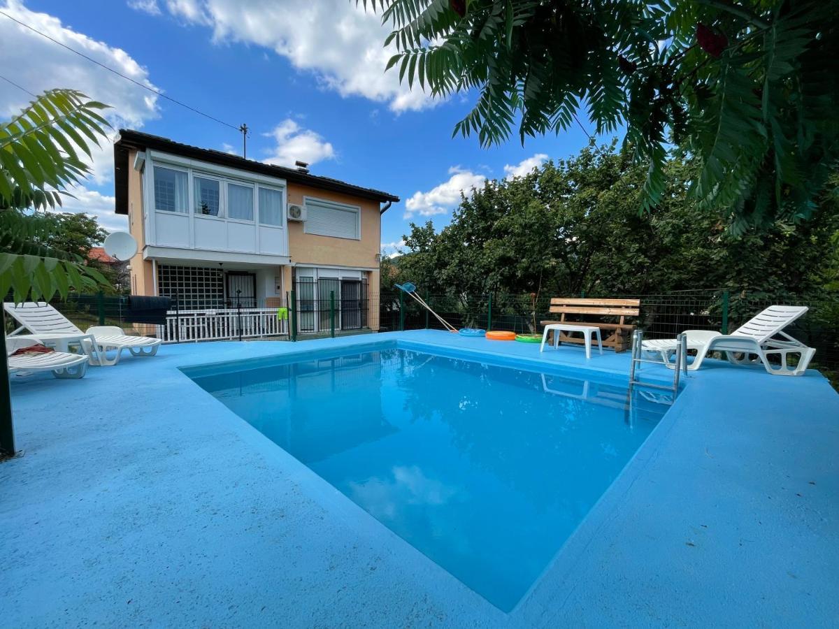 Pool Villa Sarajevo Saraievo Exterior foto