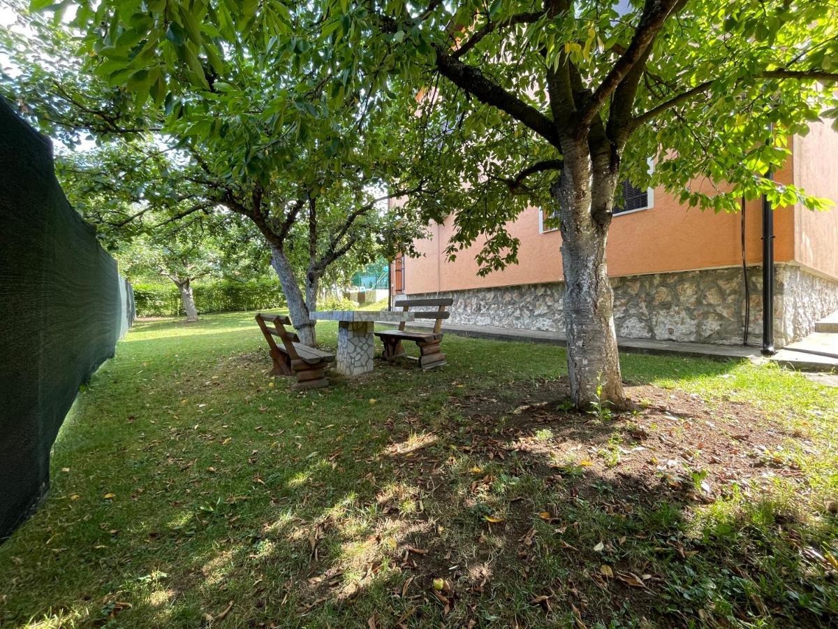 Pool Villa Sarajevo Saraievo Exterior foto